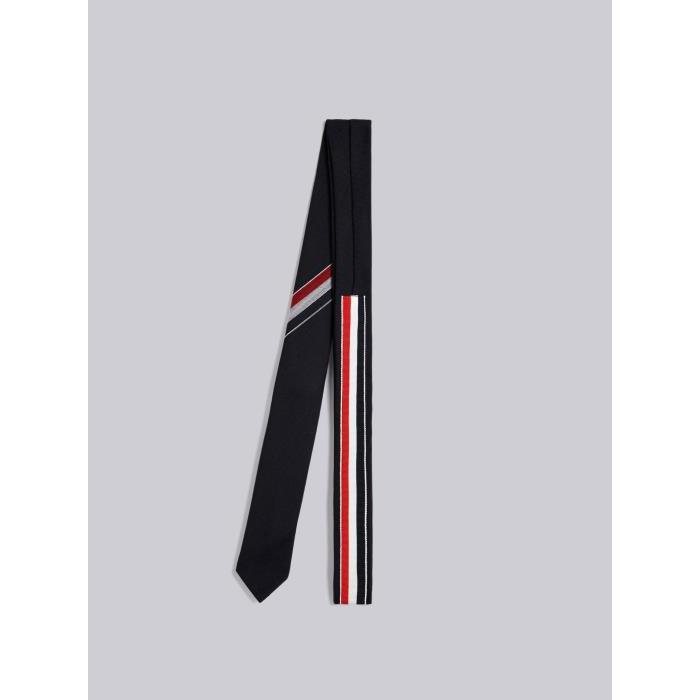 톰브라운 남성 타이 보타이 Engineered Stripe Necktie In Wool MNL022A-03532-415이끌라톰브라운