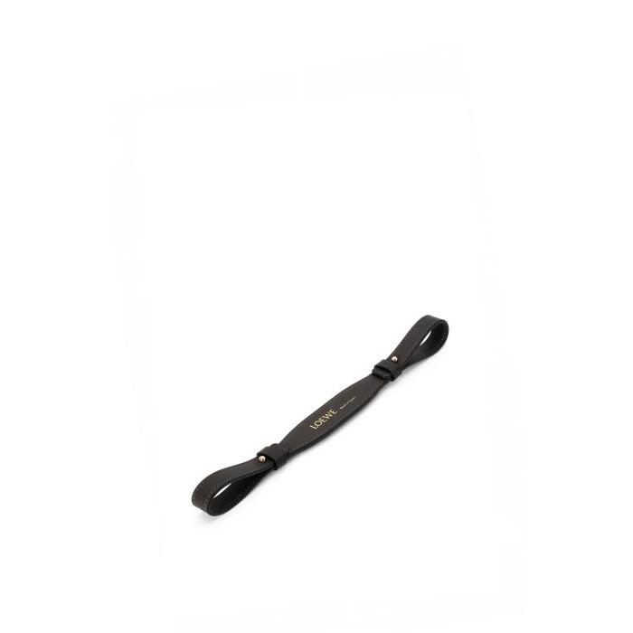 로에베 남성 기타액세서리 Branded short strap in classic calfskin Black C885S70X02-1100이끌라로에베