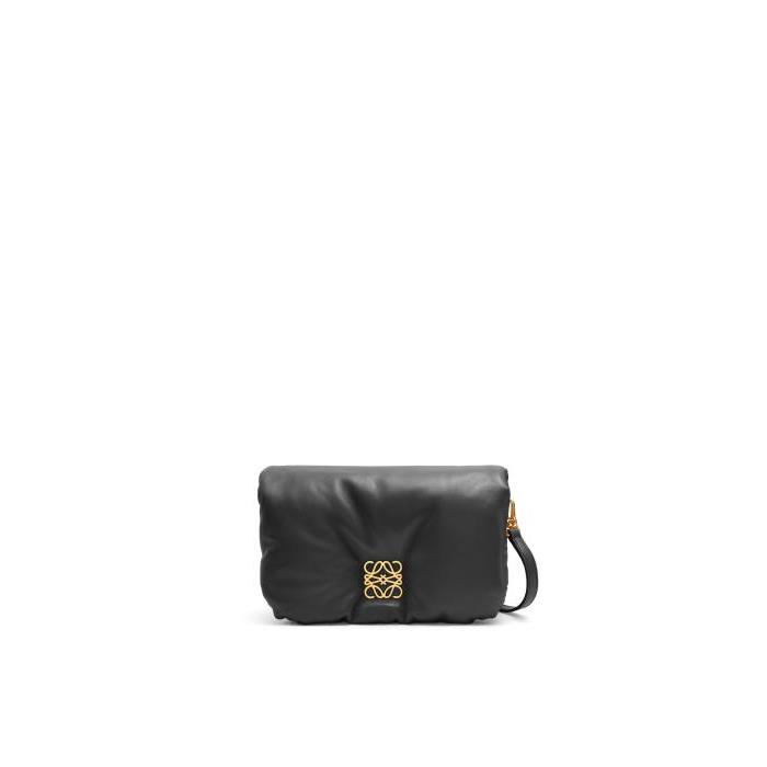 로에베 여성 숄더백 크로스백 Mini Puffer Goya bag in shiny nappa lambskin Black A896W56X01-1100이끌라로에베