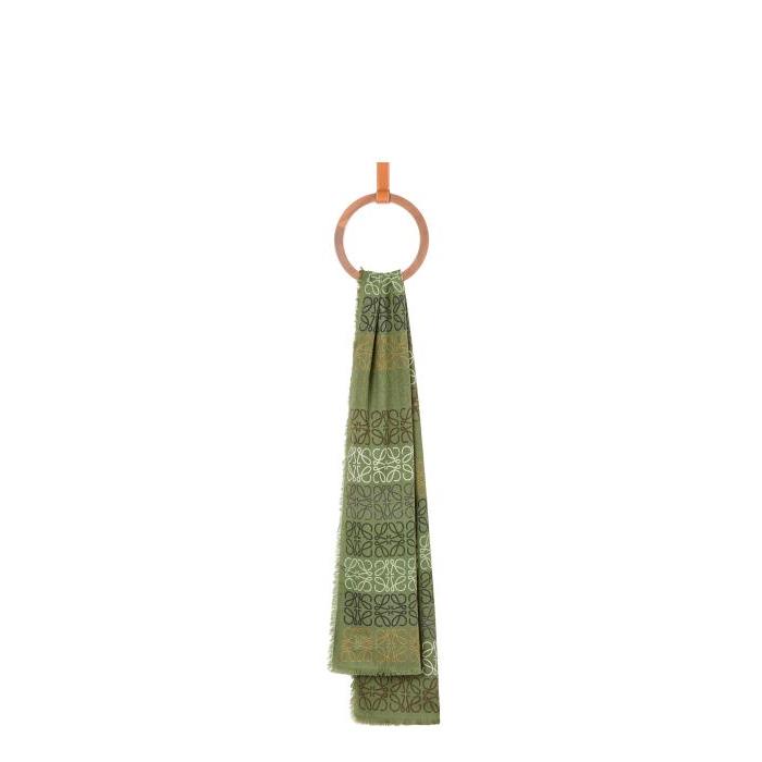 로에베 남성 스카프 숄 Anagram lines scarf in wool, silk&amp;cashmere Green/Multicolor F603253X01-4061이끌라로에베