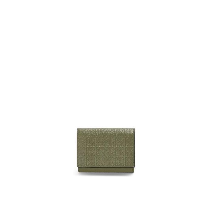로에베 여성 반지갑 Repeat trifold wallet in embossed silk calfskin Avocado Green C499TR2X01-3949이끌라로에베