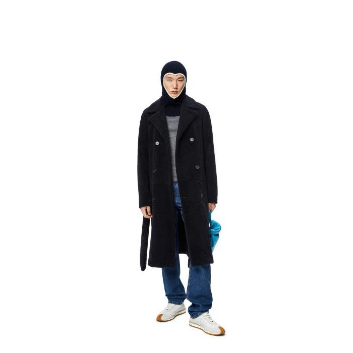 로에베 남성 코트 Double breasted coat in shearling Navy/Black/Blue H526Y18L55-5092이끌라로에베