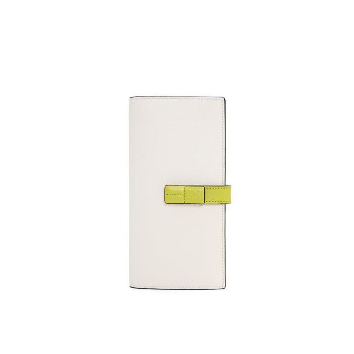 로에베 여성 지갑 Large vertical wallet in grained calfskin Soft White/Lime Yellow C660S40X01-8791이끌라로에베