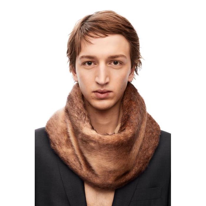 로에베 남성 스카프 숄 Collar in fake fur Beige Multitone H526Y10W18-4841이끌라로에베
