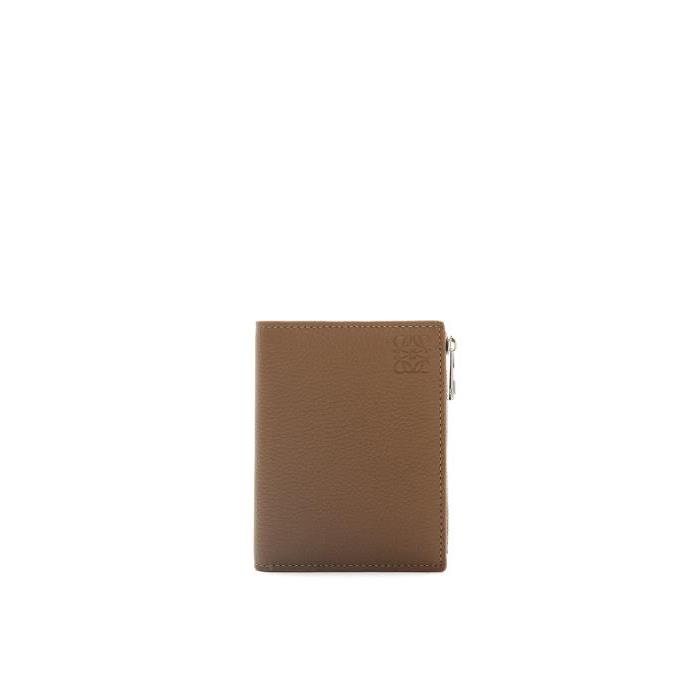 로에베 남성 반지갑 Slim compact wallet in soft grained calfskin Winter Brown C660W73X01-8721이끌라로에베