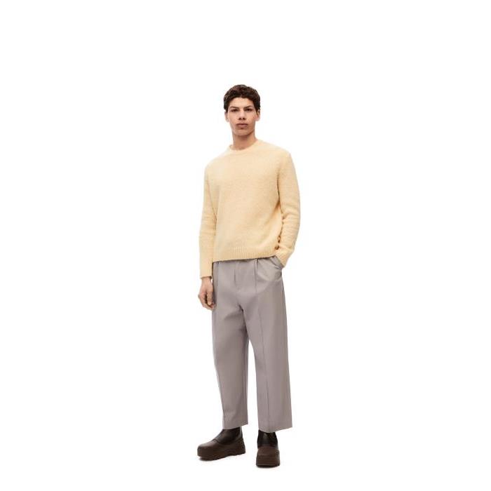 로에베 남성 니트웨어 Sweater in wool Ecru/White H526Y14KEM-2453이끌라로에베