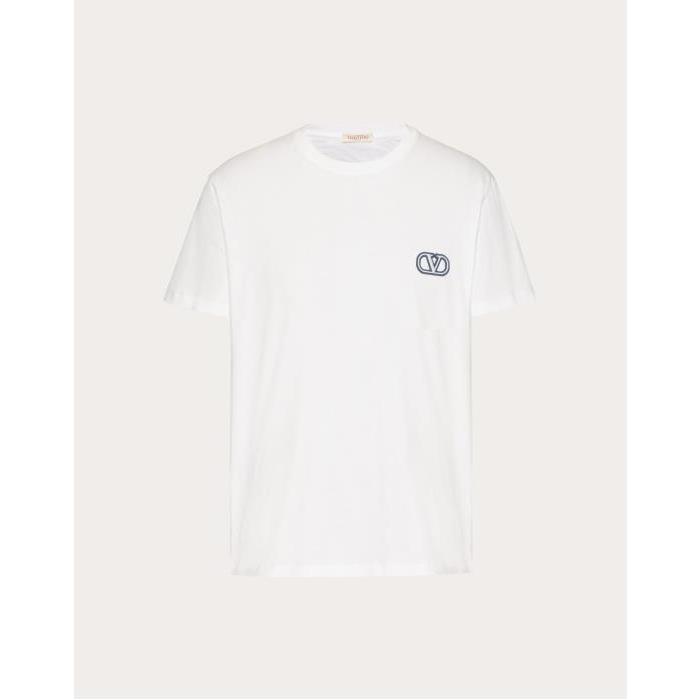 발렌티노 남성 티셔츠 맨투맨 Cotton T shirt With Vlogo Signature Patch for Man in White | Valentino GB VMG10V9LJ_0BO이끌라발렌티노